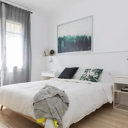 Apartment Casa Cosi - Eixample 3 *
