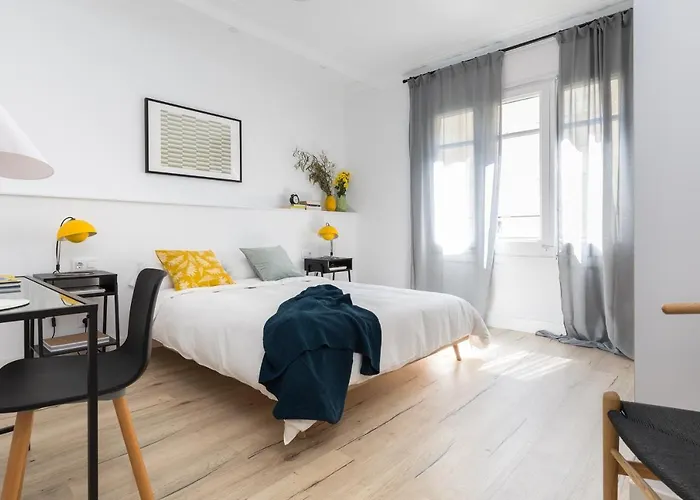 Casa Cosi - Eixample 3 * ברצלונה